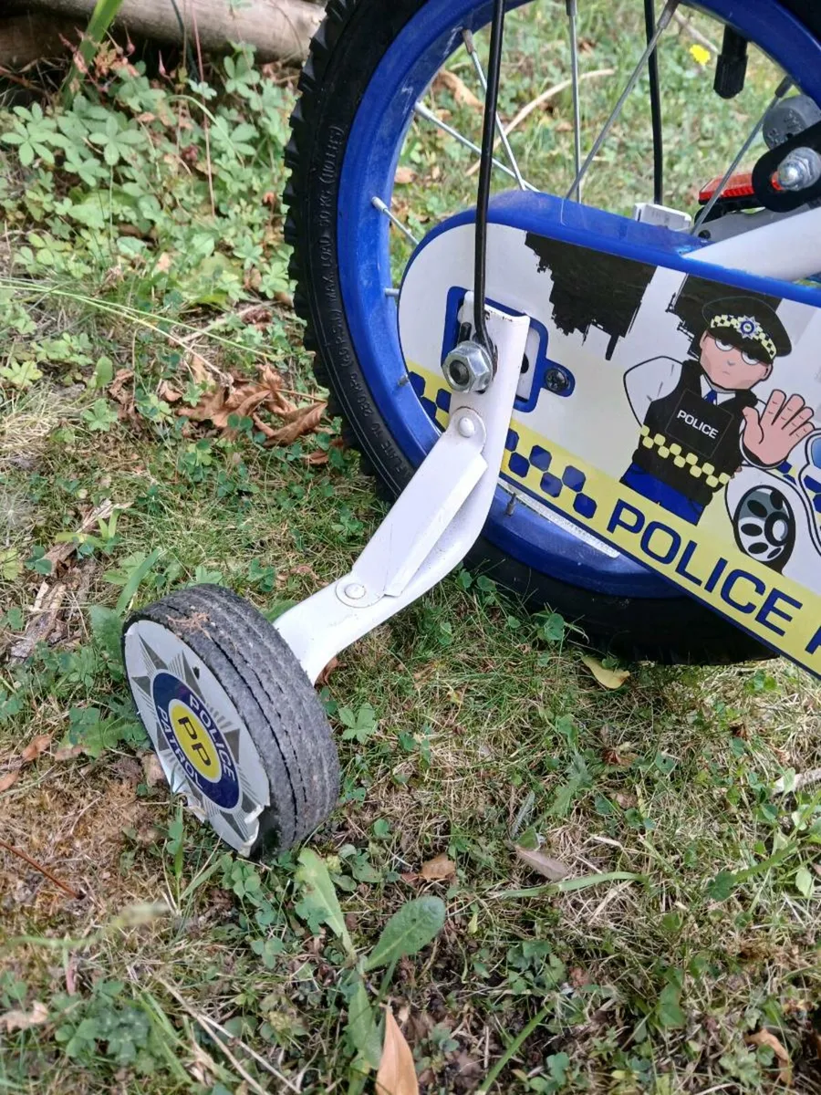 Child's Bike - Image 3