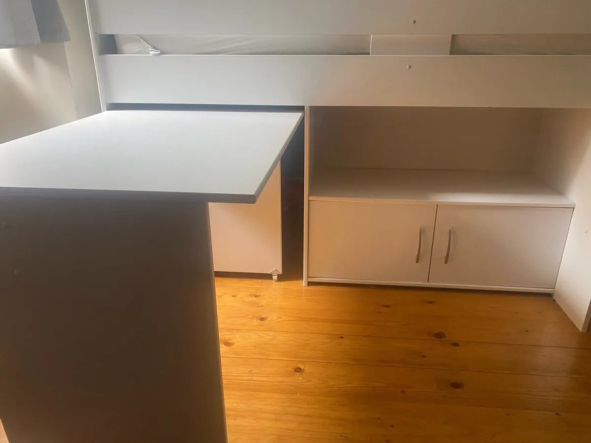 Single Bed - Image 3