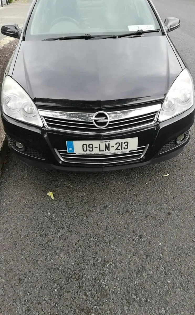 Opel Astra 2009 - Image 4