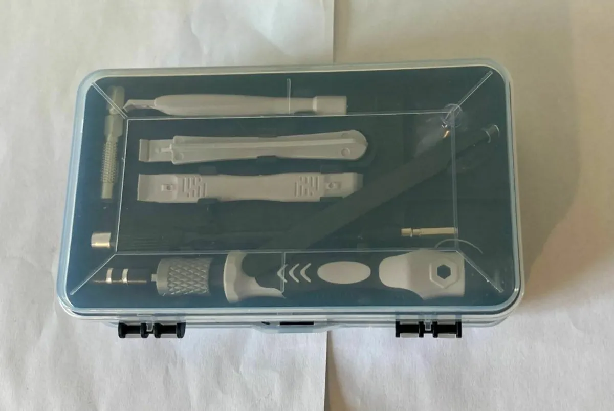 115-in-1 Magnetic Screwdriver Repair Kit - Image 2