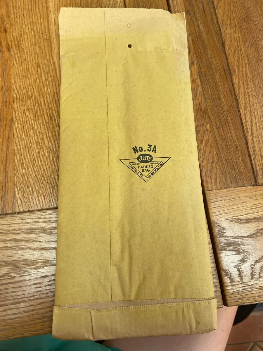 Padded envelope - Image 1