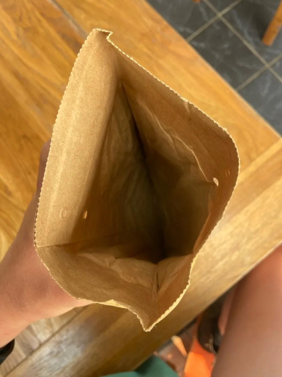 Padded envelope - Image 2