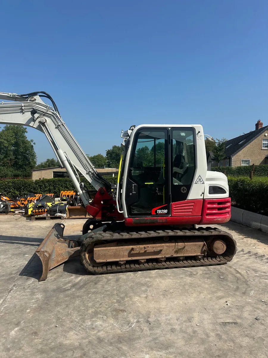 2018 TAKEUCHI TB290 - Image 3