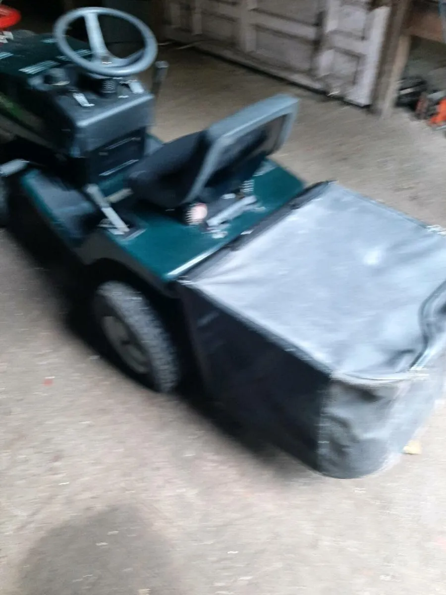 Hayter ride on mower - Image 3