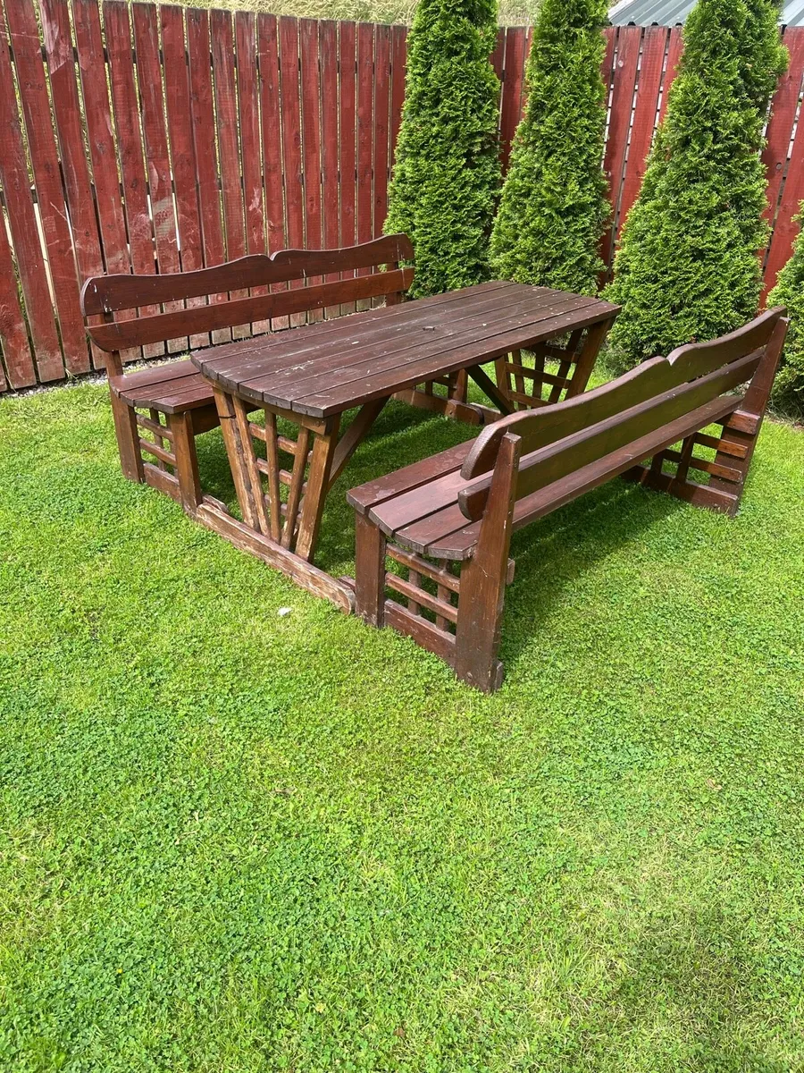 Table and bench set - Image 1