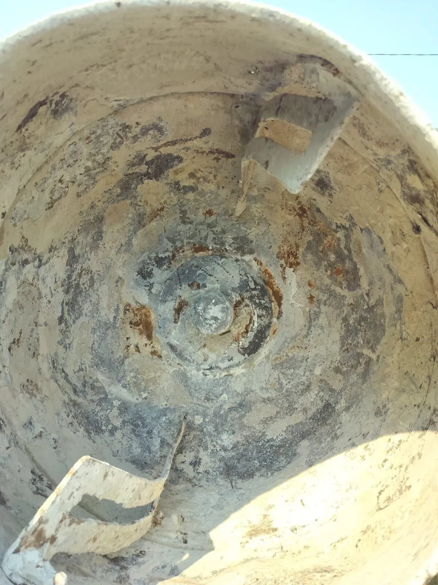 Diesel cement mixer Winget 175t - Image 2