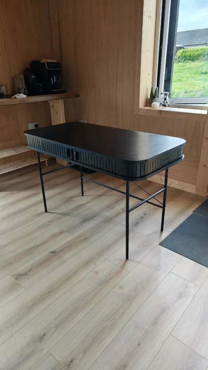 Black vanity/desk - Image 1
