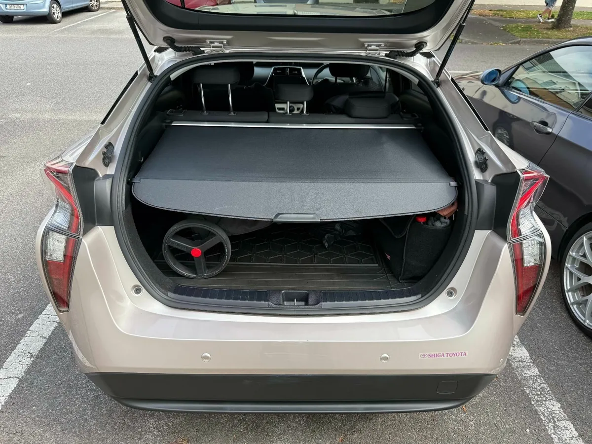 Toyota Prius 2018 - Image 4