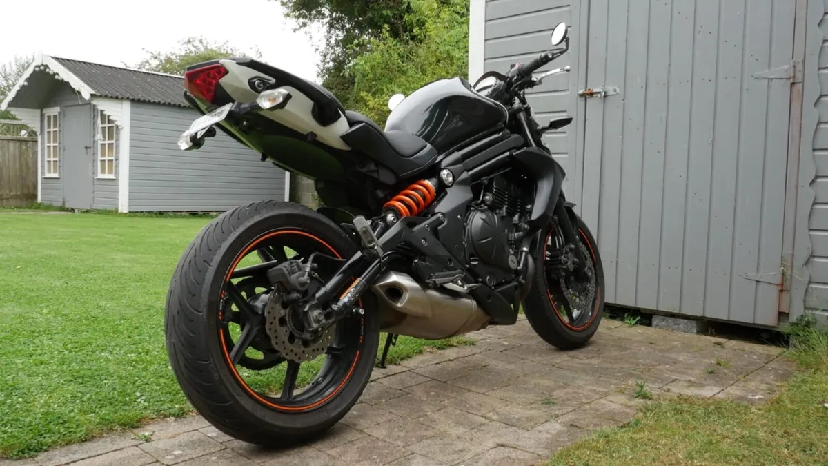 Kawasaki ER6 - Image 2
