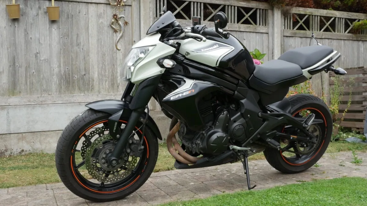 Kawasaki ER6 - Image 4