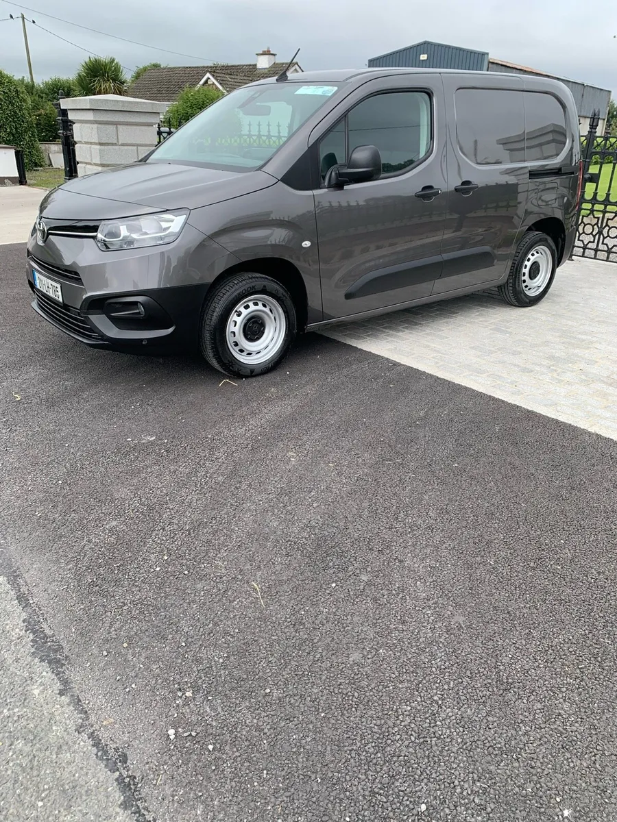 Toyota Proace city 2021 - Image 3