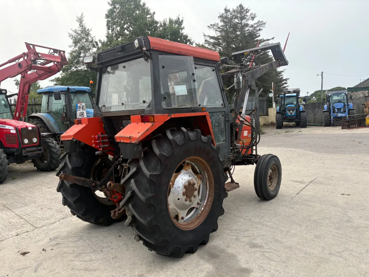Ursus 475 and loader - Image 3