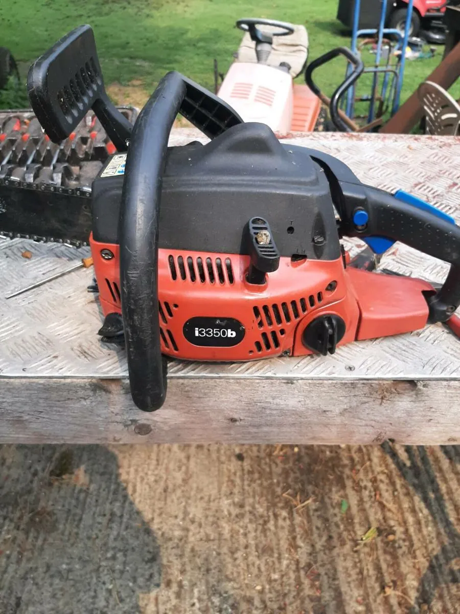 Homelite chainsaw - Image 2
