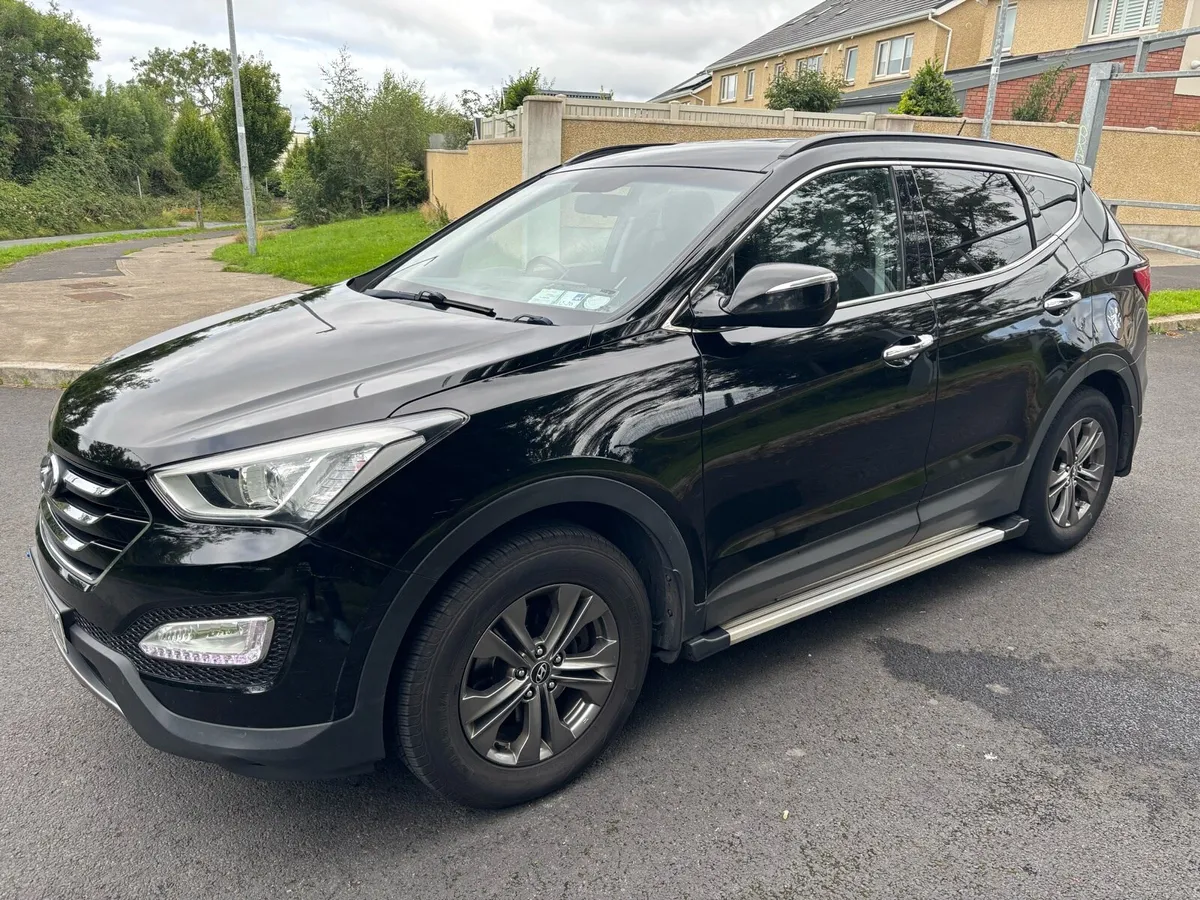 131 HYUNDAI SANTA FE NCT 08/26 - Image 3