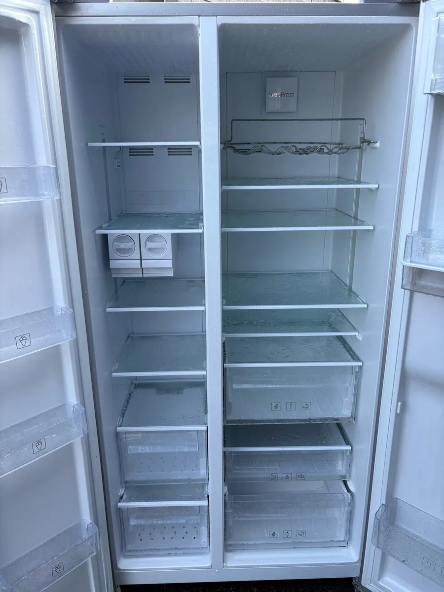 Beko Fridge Freezer - Image 2