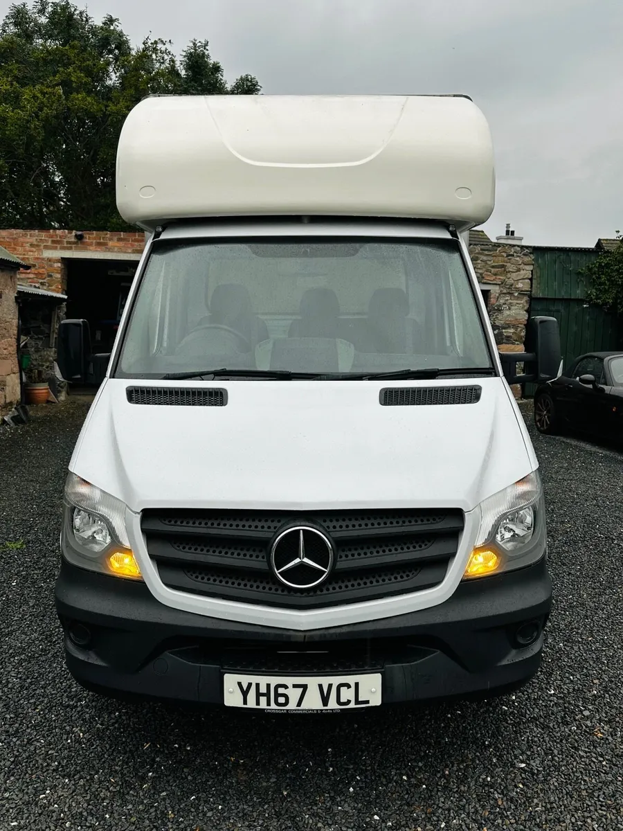Mercedes-Benz Sprinter 2017 - Image 2