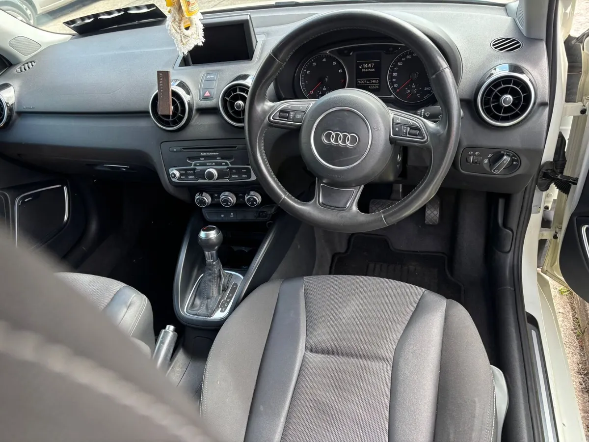 Audi A1 2011 - Image 3