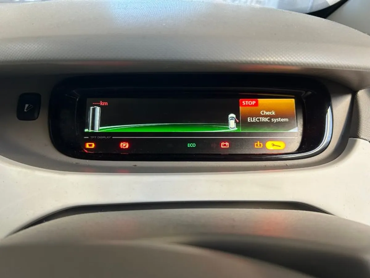 2013 Renault Zoe - Image 4