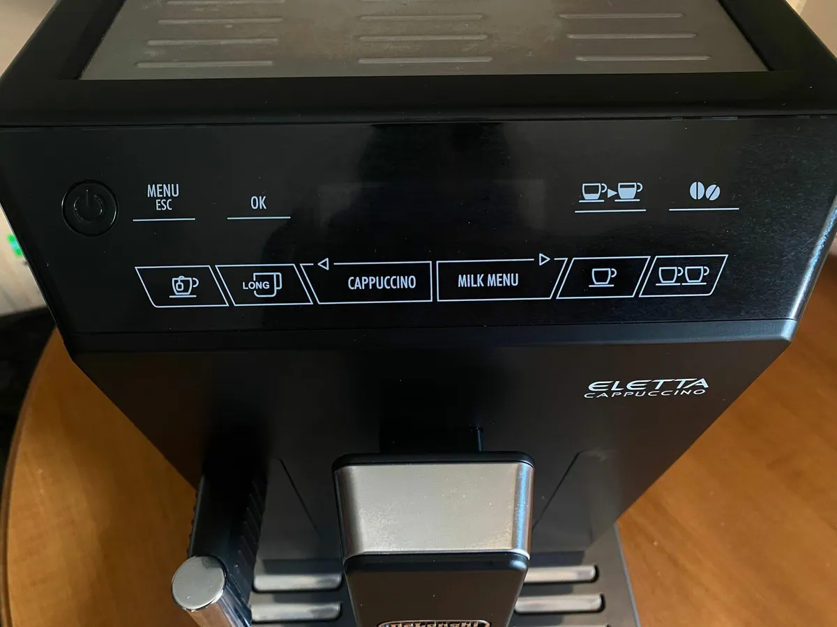 DeLonghi Eletta Cappuccino coffee machine - Image 3