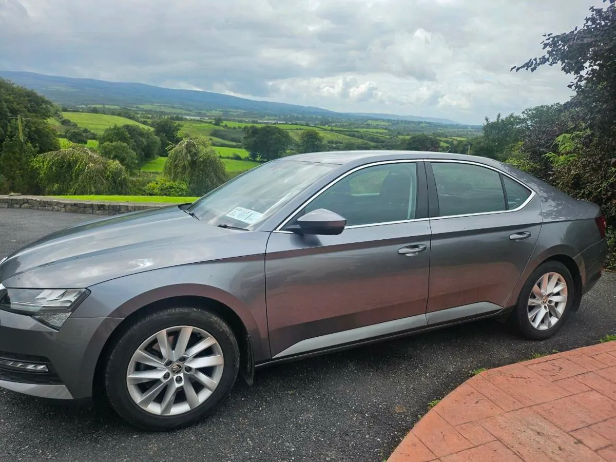 Skoda Superb 221 - Image 2