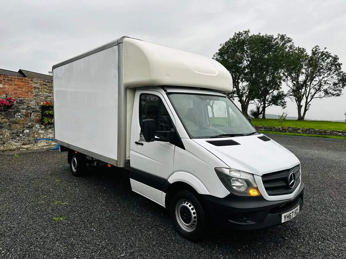 Mercedes-Benz Sprinter 2017 - Image 1