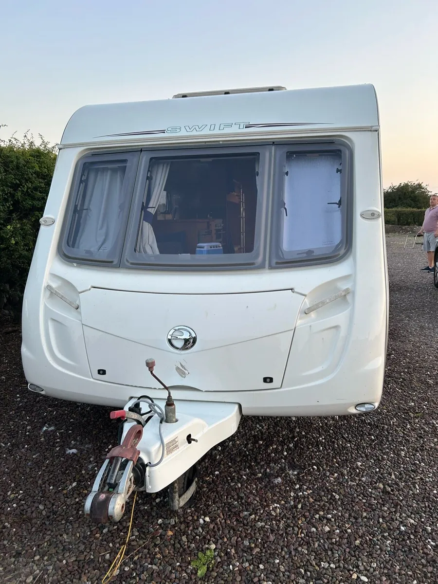 Caravan - Image 4