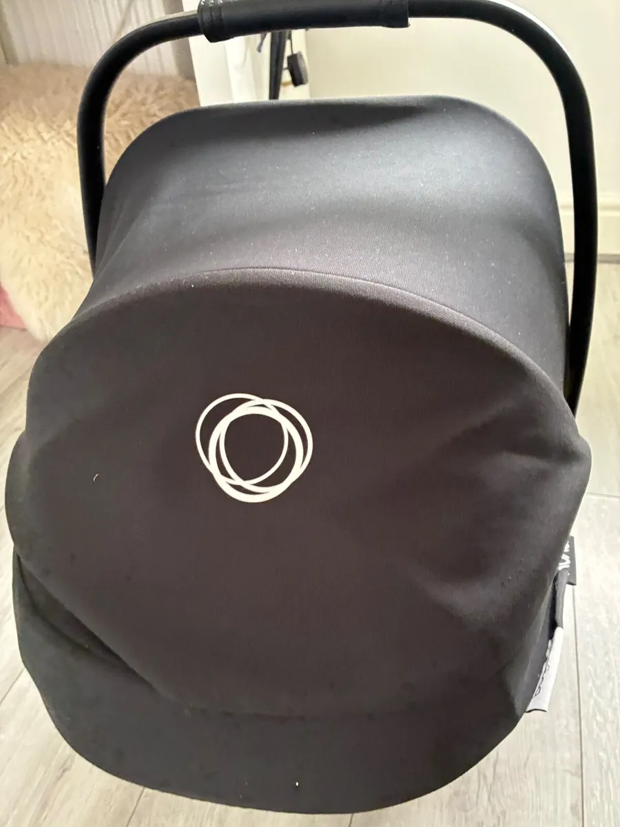 car seat bugaboo turtle air with base - Image 3