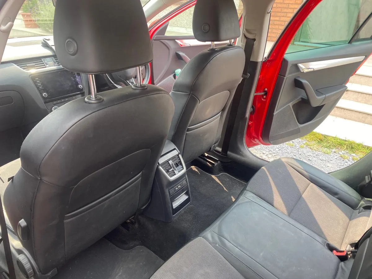 Skoda Octavia 2019 - Image 2
