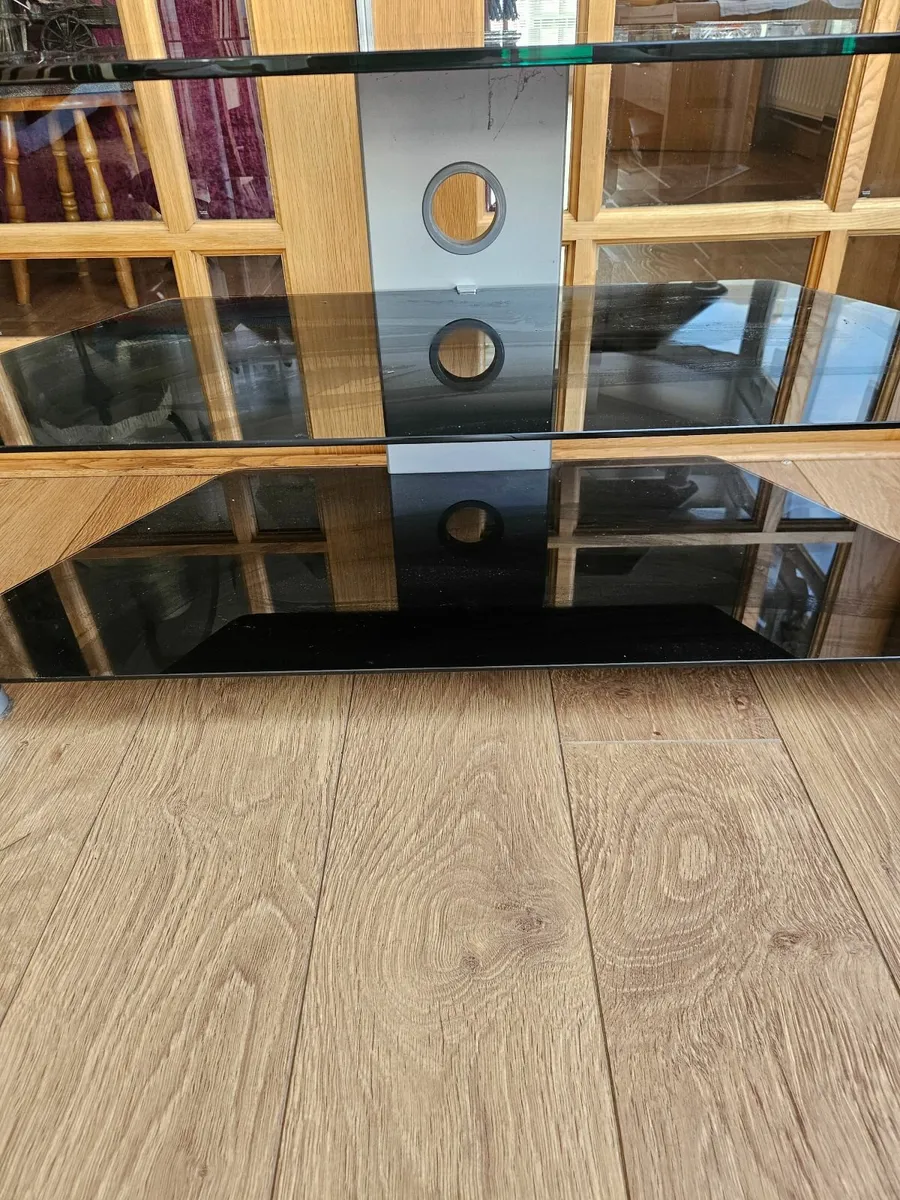 TV Stand - Image 4