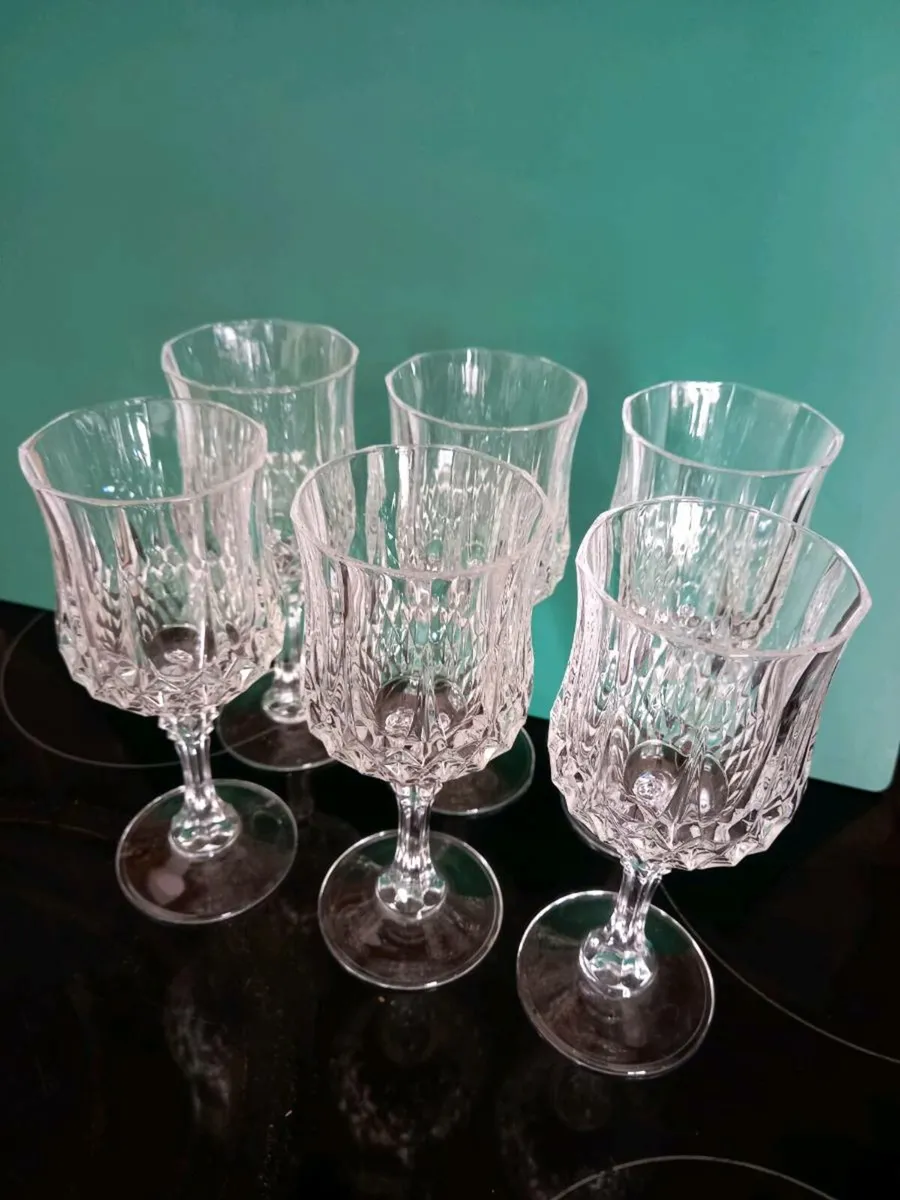 Vintage Cristal D Arques Wine Glasses. Set of 6. - Image 3