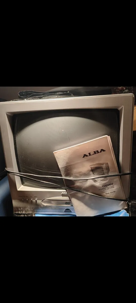Small TV / DVD player