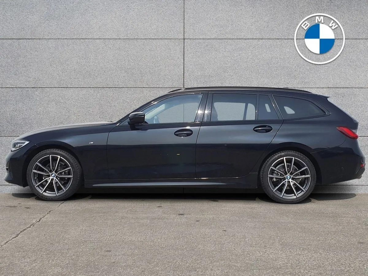 BMW 3 Series 318d Touring Sport Auto - Image 4