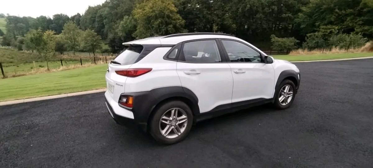 Hyundai Kona - Image 3