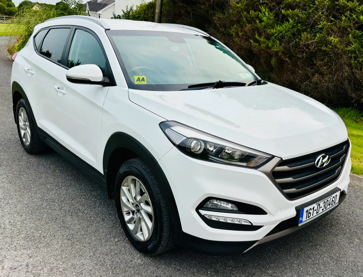 2016 HYUNDAI TUSCON LOW KMS - Image 2