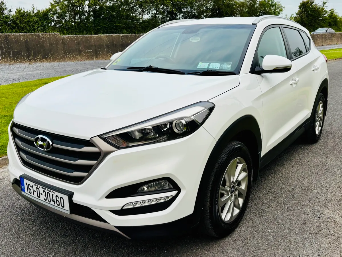 2016 HYUNDAI TUSCON LOW KMS - Image 4