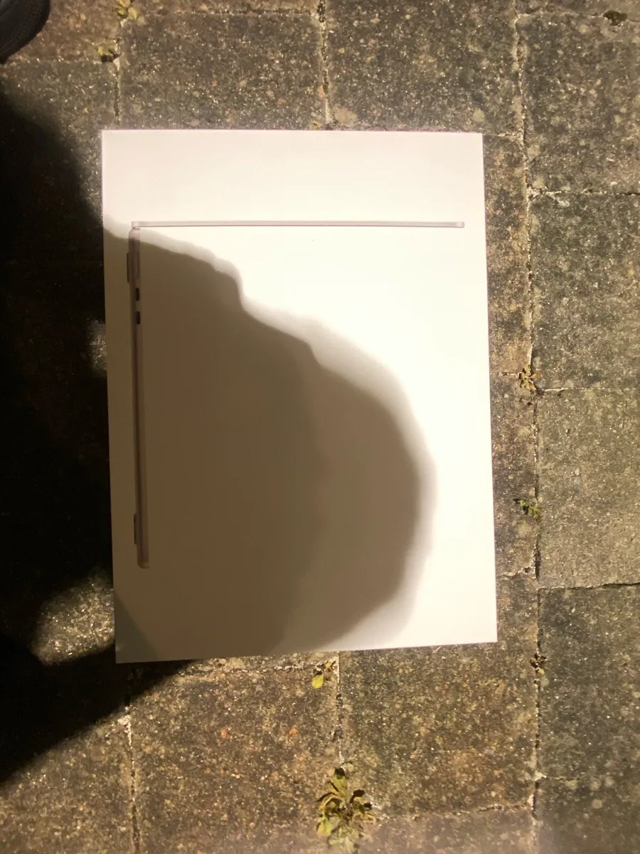MacBook Air 2025 - Image 2