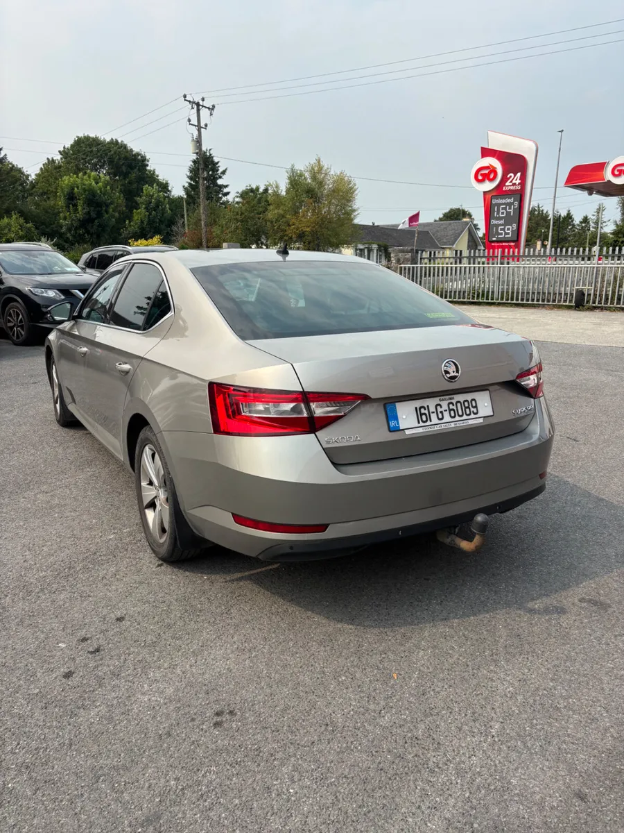 2016 Skoda Superb 2.0 TDI SE Business - Image 4