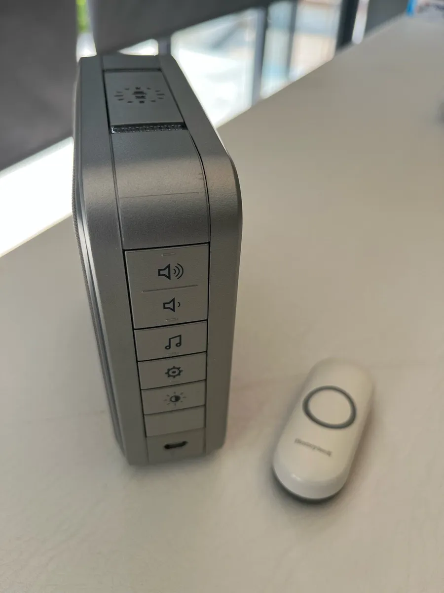 Honeywell Wireless Doorbell - Image 2