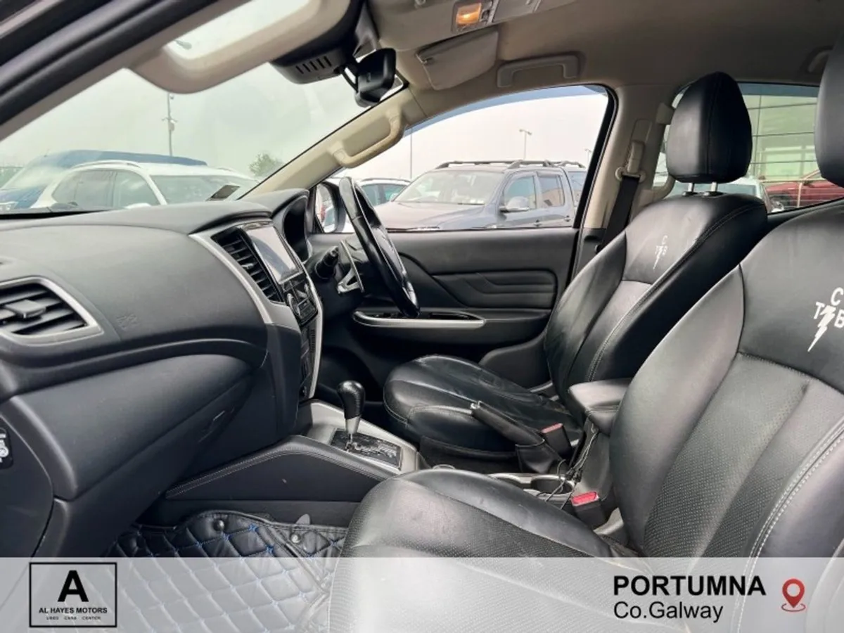 Mitsubishi L 200 Automatic Instyle 6AT 4DR - Image 3