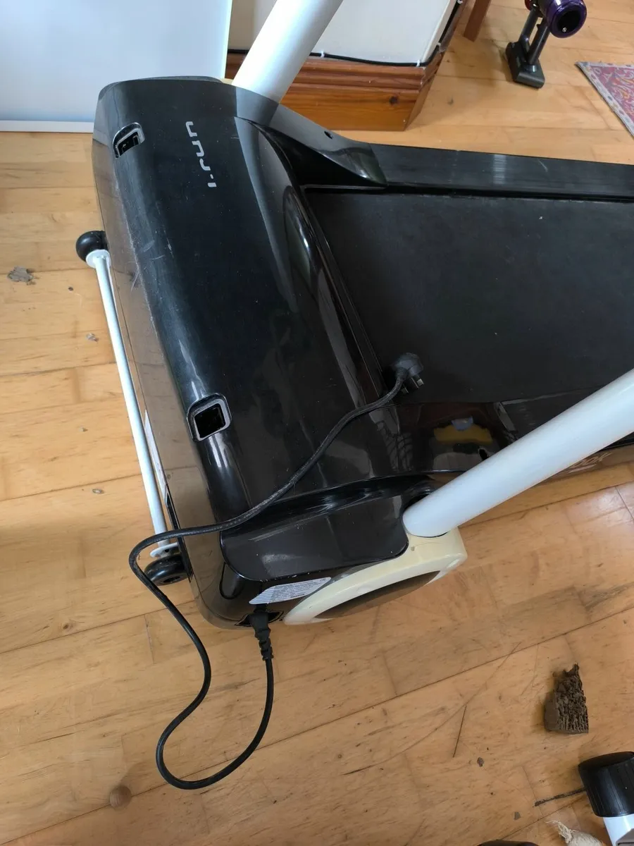 Reebok Treadmill - Image 2