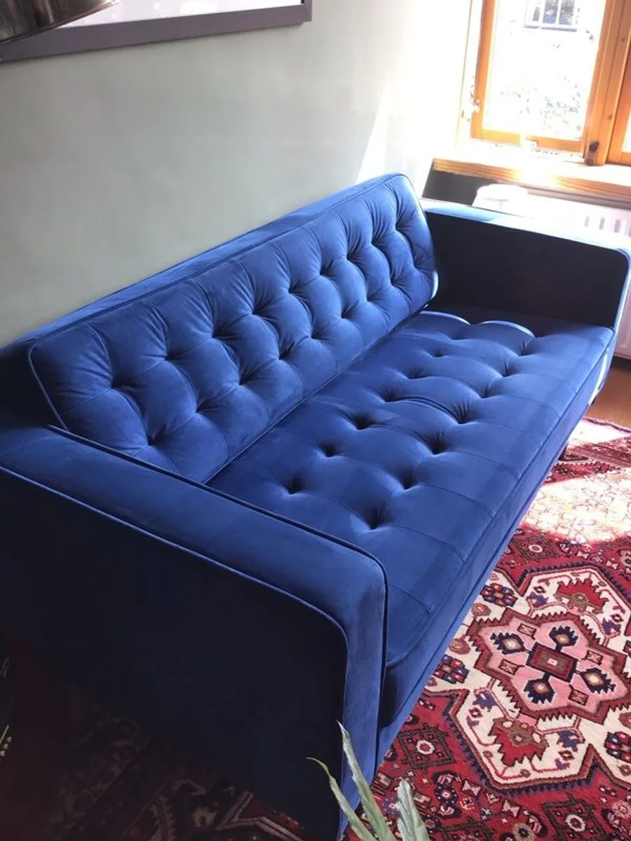 sofa - Image 2