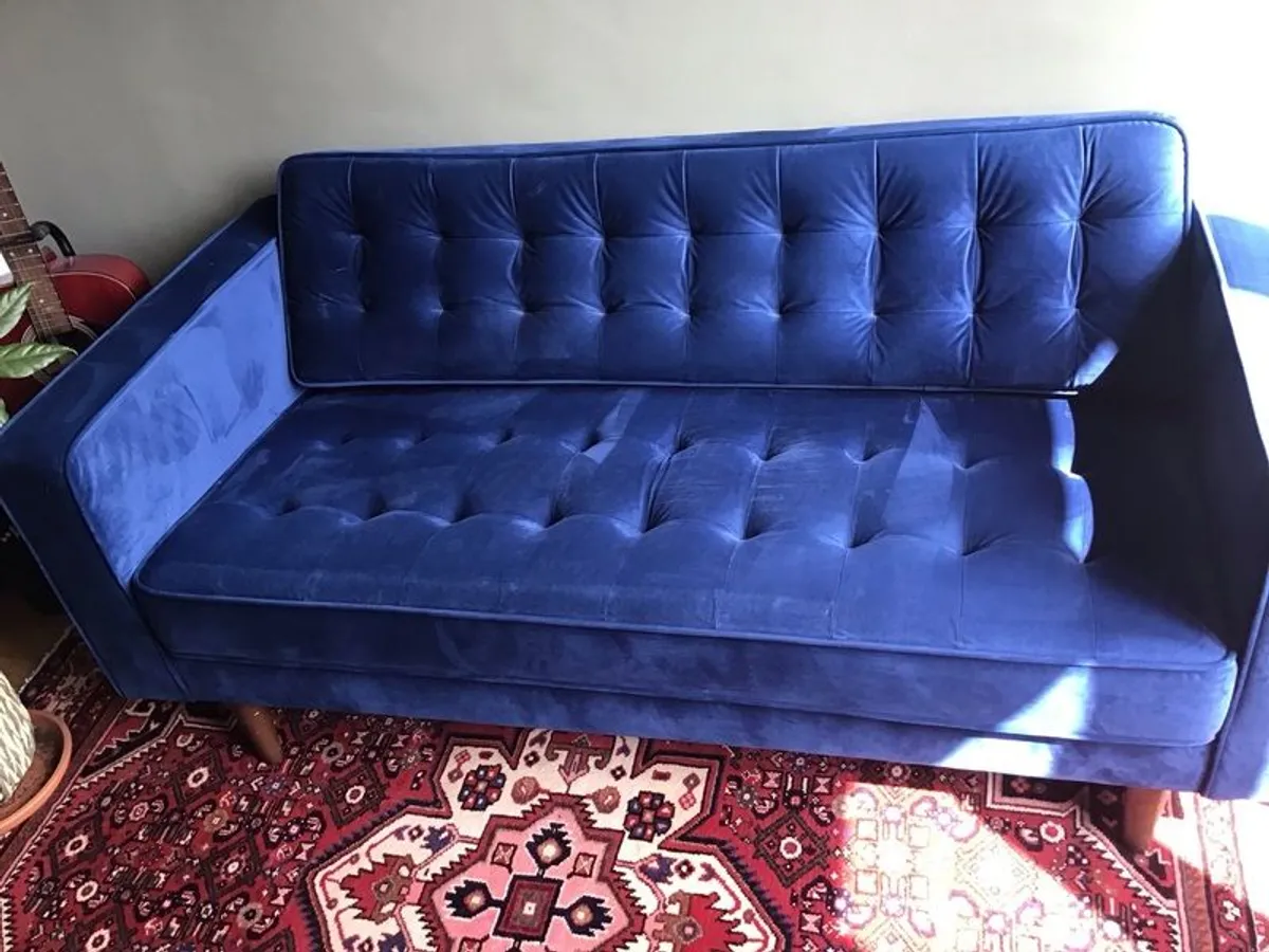 sofa - Image 3