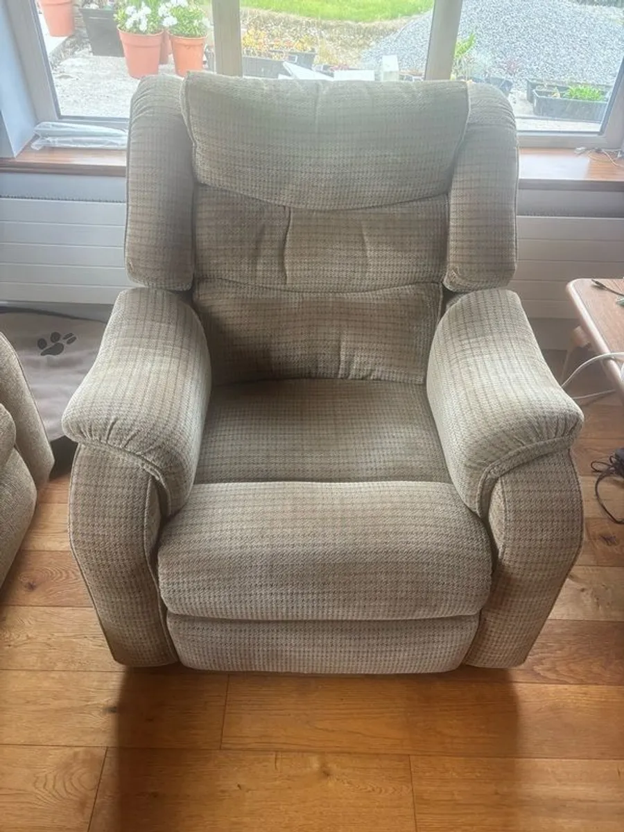 Parker Knoll - Image 3