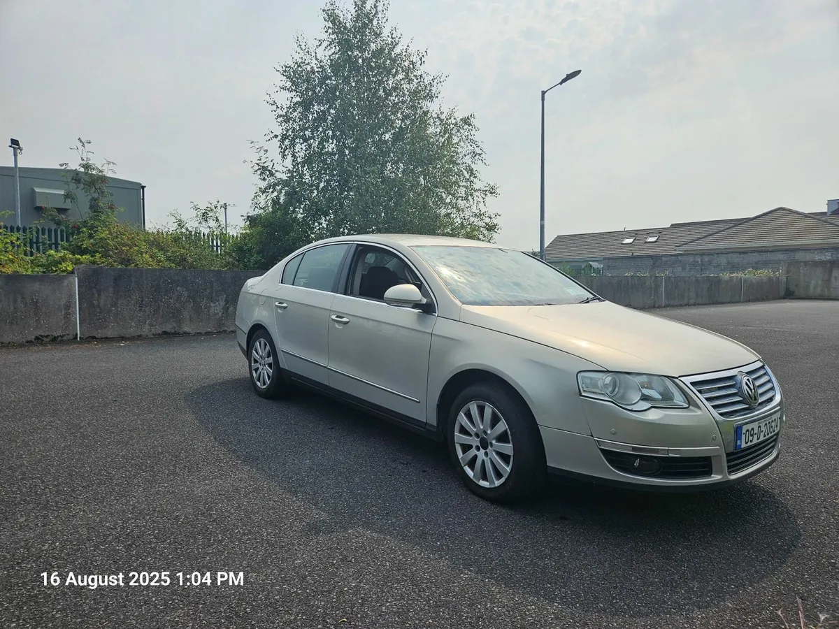Volkswagen Passat Comfortline 2009 Clonmel - Image 3