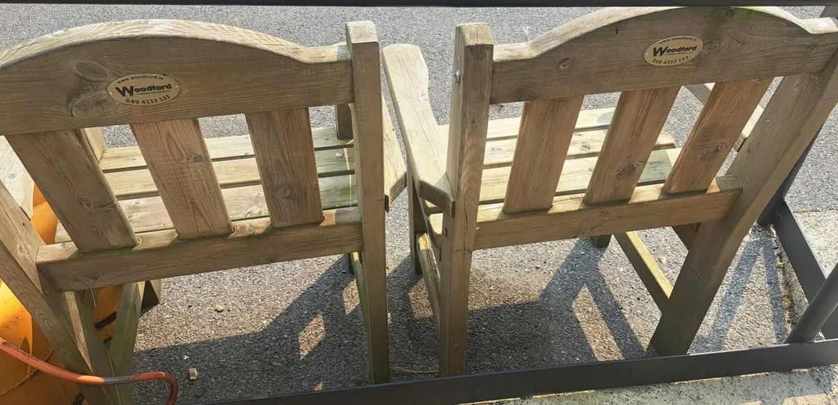 2 x chairs - Image 3