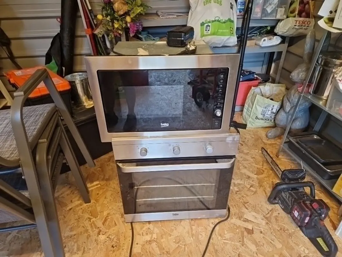 BEKO Oven and microwave - Image 1
