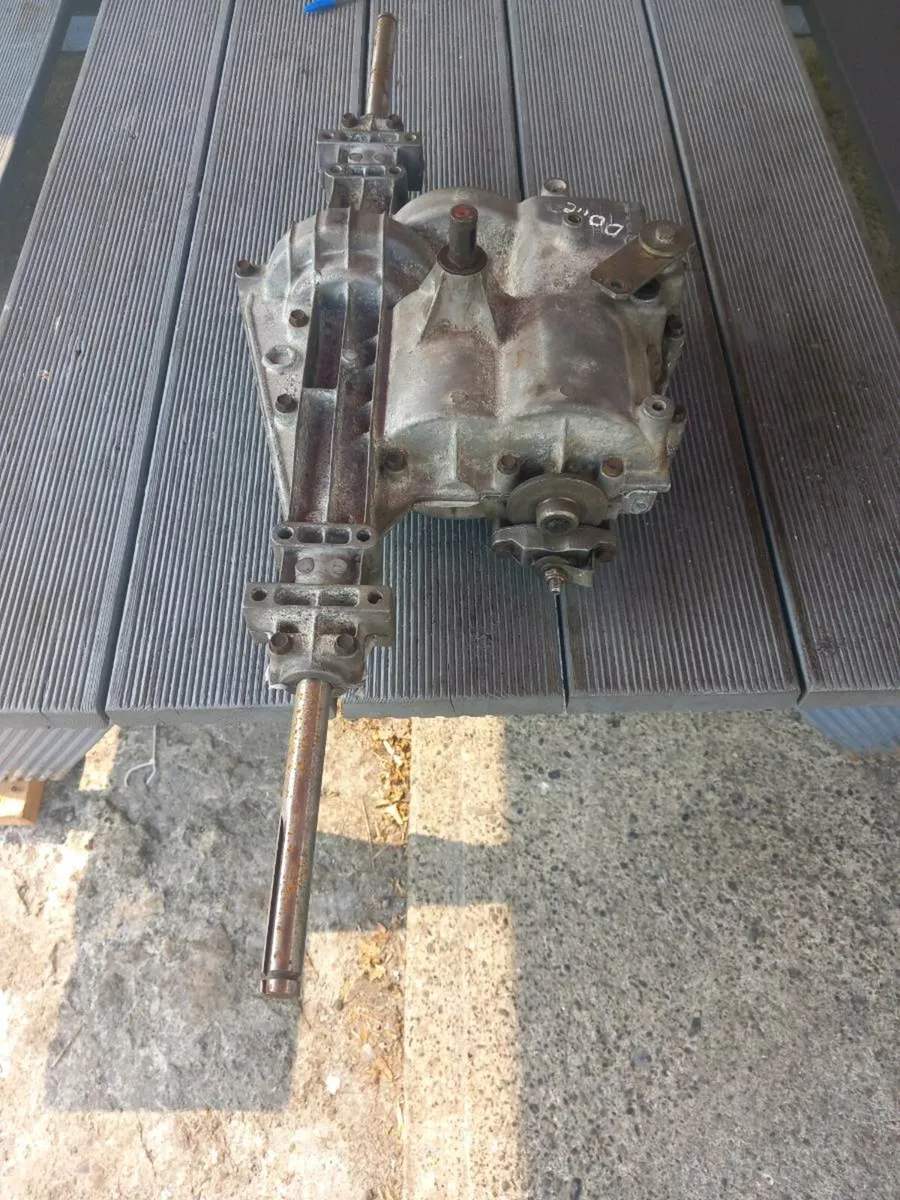 Castlegarden/peerless manual gearbox for sale - Image 3