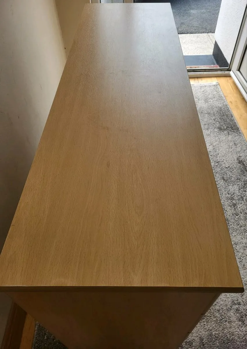 Dresser - Image 4