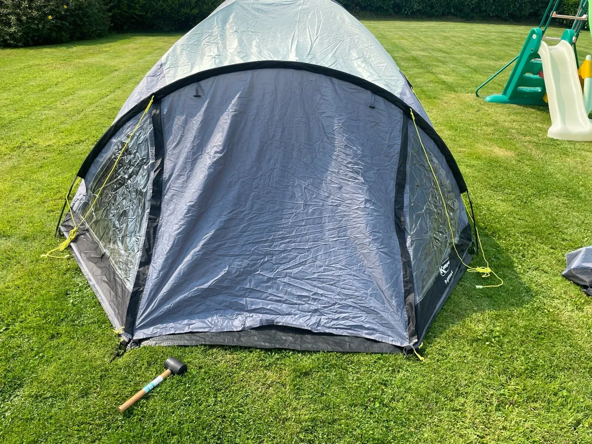 Tent - Image 3