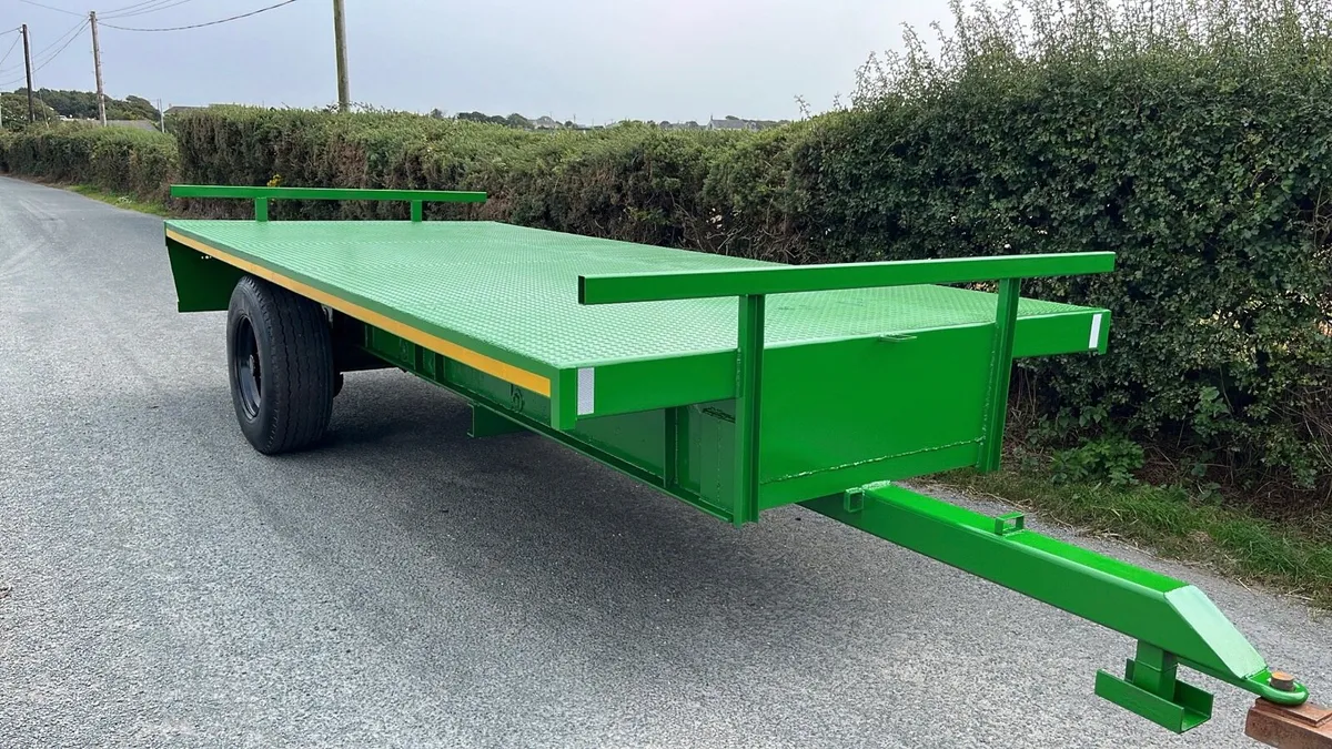 19ft bale trailer - Image 1